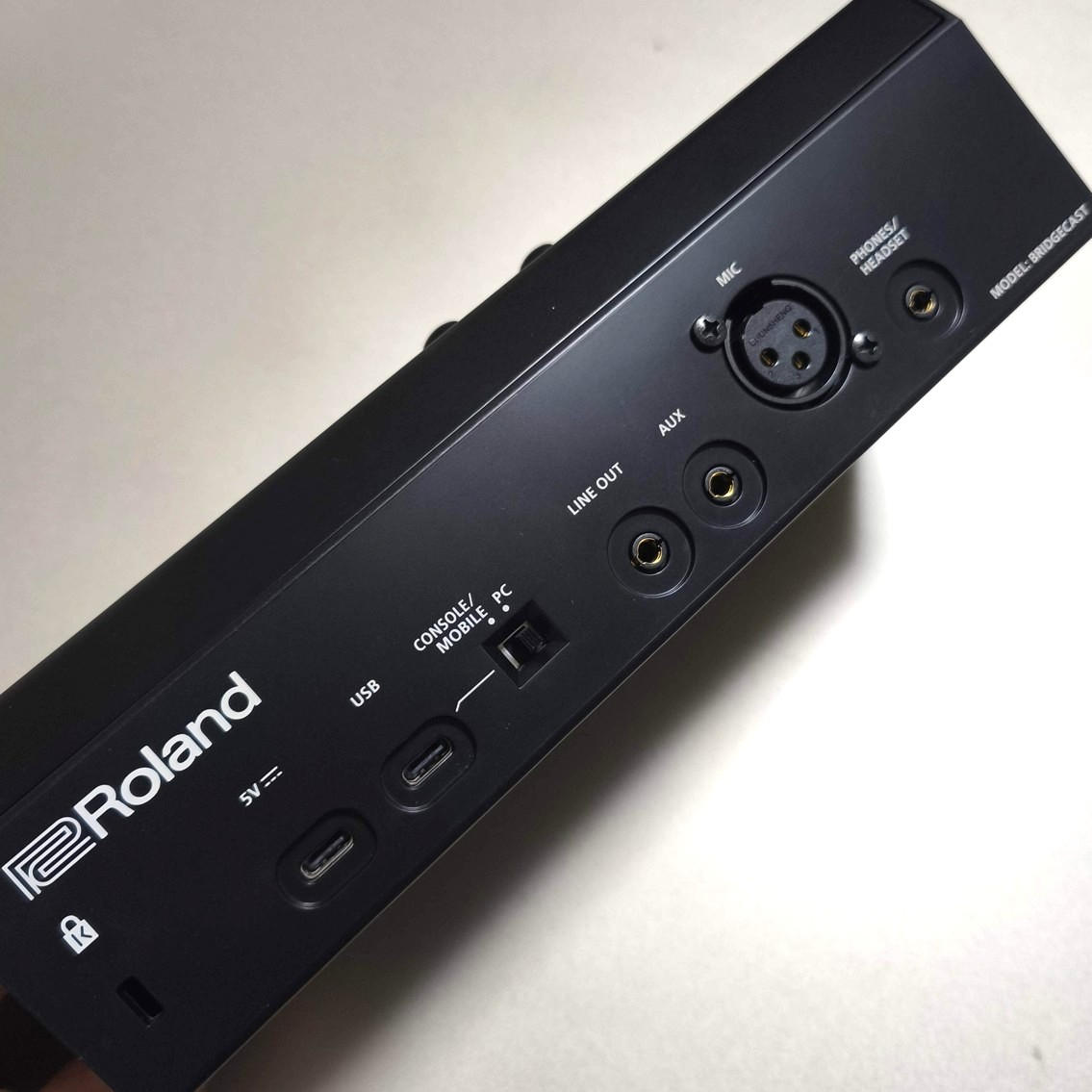 ROLAND (ローランド) / ローランド Roland BRIDGE CAST 配信 ゲーミングミキサー オーディオミキサー