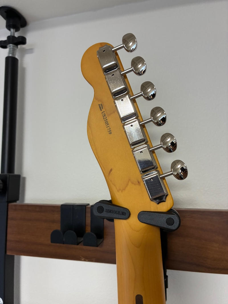 FENDER (フェンダー) / American Pro Classic Tele SSS M FB 3-Color Sunburst