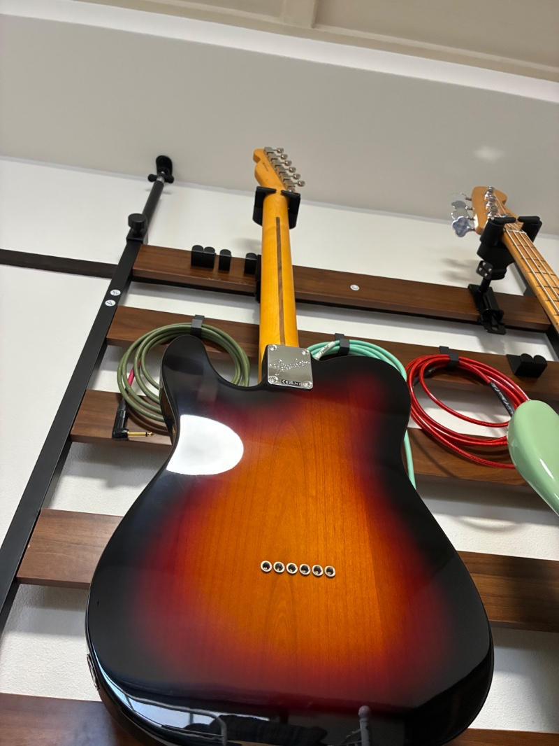FENDER (フェンダー) / American Pro Classic Tele SSS M FB 3-Color Sunburst