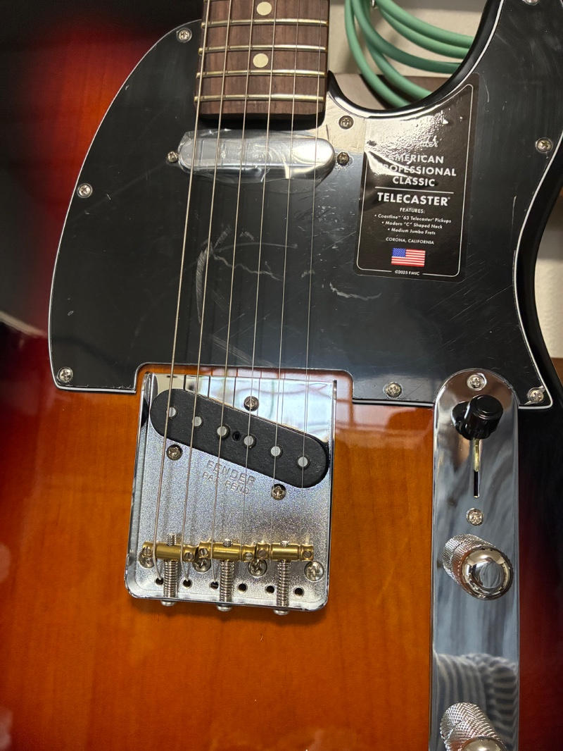 FENDER (フェンダー) / American Pro Classic Tele SSS M FB 3-Color Sunburst