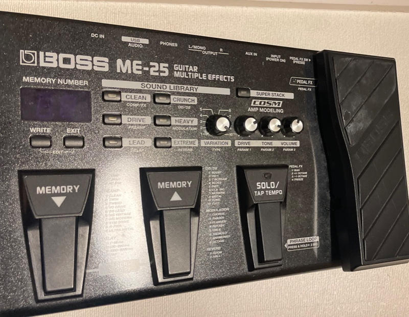 BOSS (ボス) / ME-25
