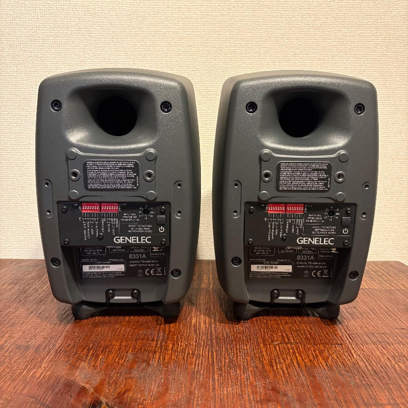 GENELEC (ジェネレック) / 8331AP ダークグレー ペア