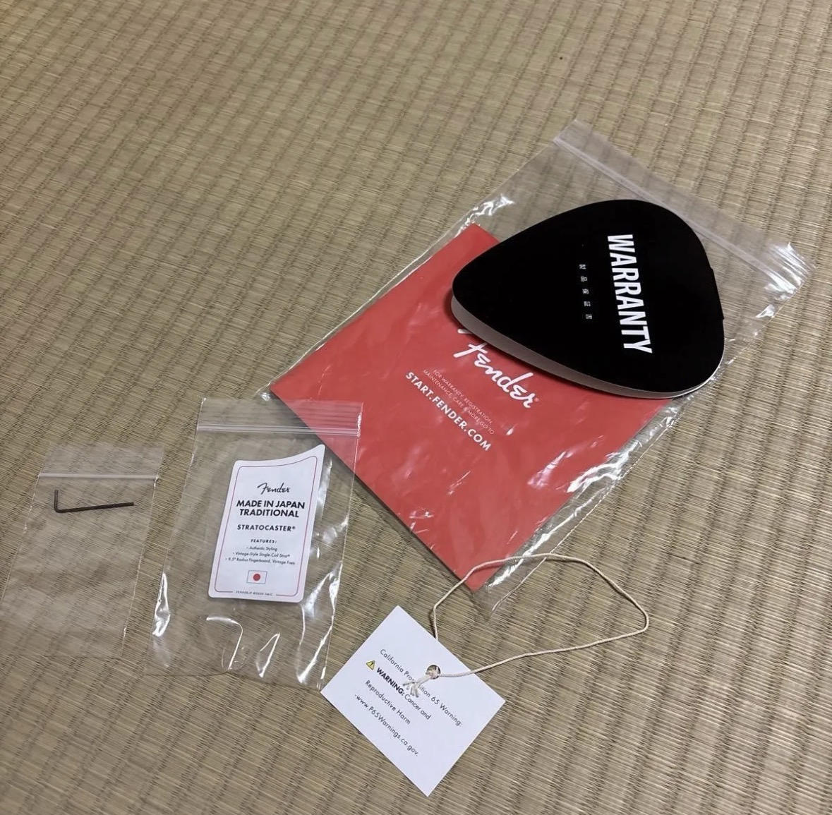 FENDER (フェンダー) / Made in Japan Traditional 60s Stratocaster 3-Color Sunburst