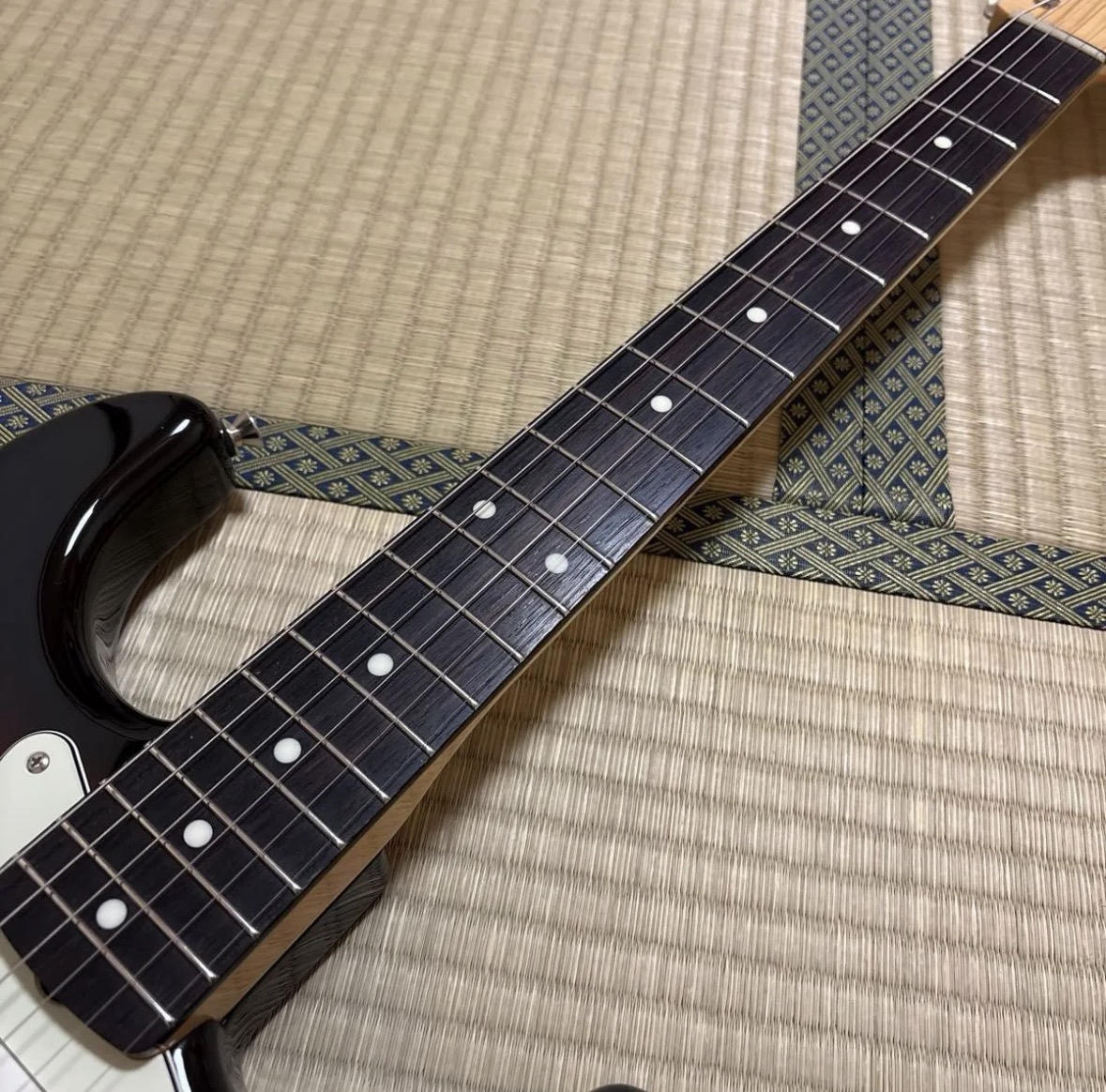 FENDER (フェンダー) / Made in Japan Traditional 60s Stratocaster 3-Color Sunburst