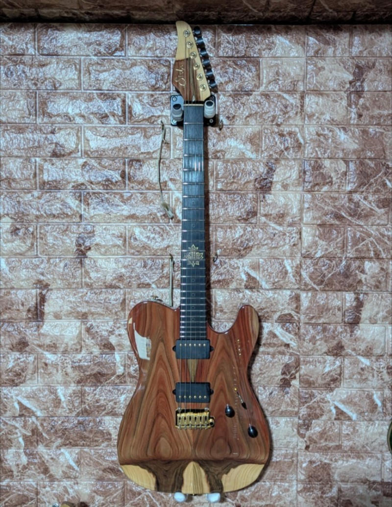 SUHR (サー) / Suhr 2015コレクション ほぼ新品!!