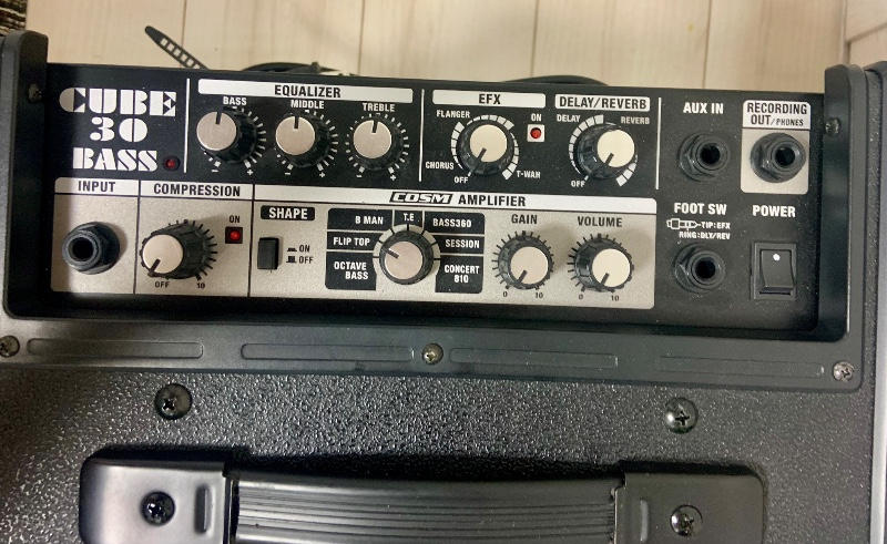 ROLAND (ローランド) / CUBE 30 BASS 【状態良】