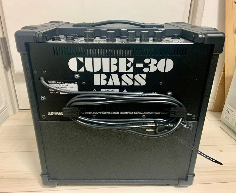 ROLAND (ローランド) / CUBE 30 BASS 【状態良】