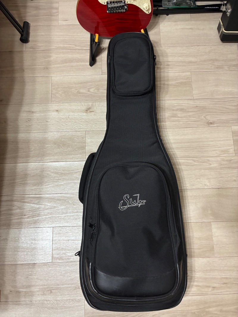 SUHR (サー) / Pro Series S4