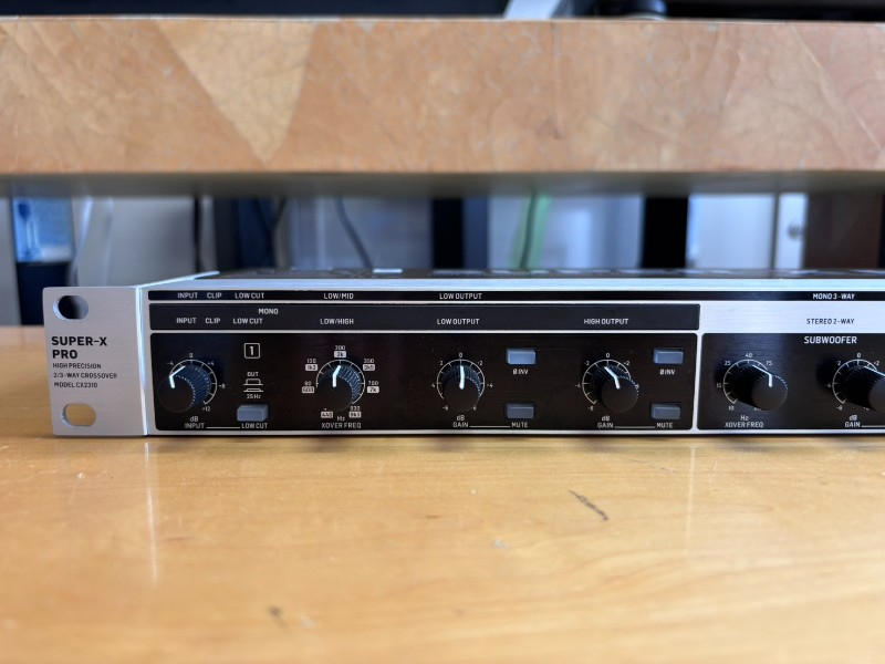 BEHRINGER (ベリンガー) / CX2310