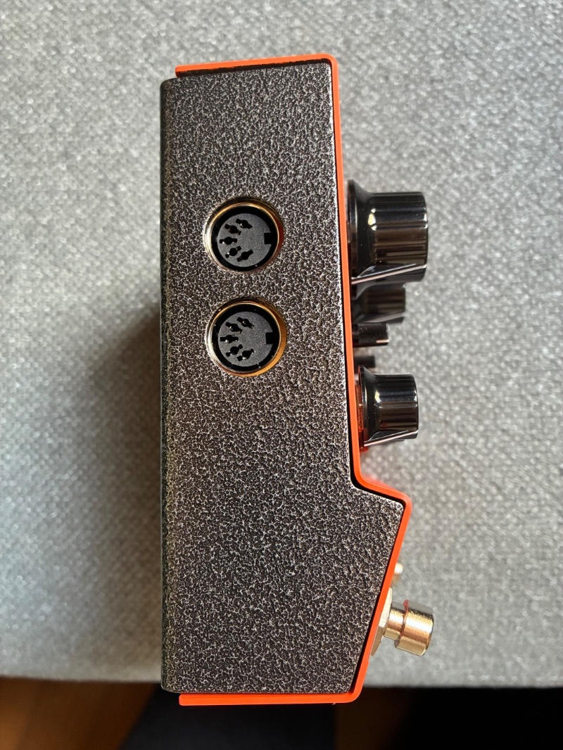 SUHR (サー) / Suhr Thornicus Fuzz