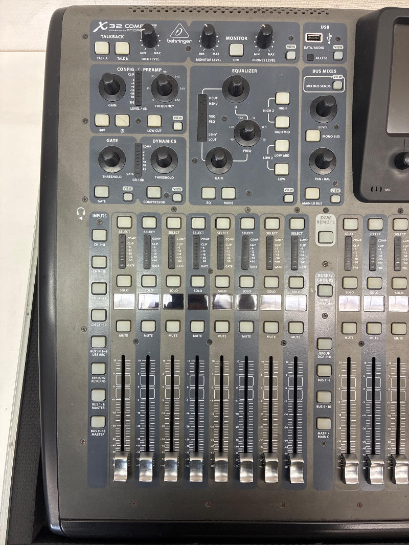 BEHRINGER (ベリンガー) / X32 COMPACT デジタルミキサー E0141