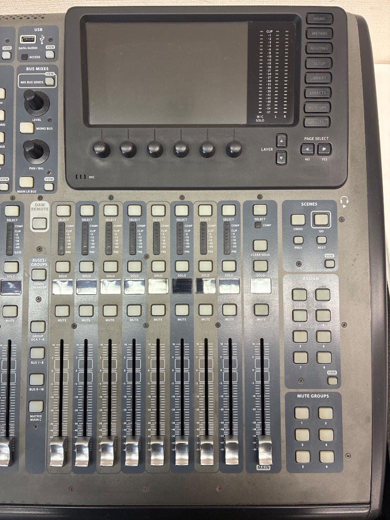 BEHRINGER (ベリンガー) / X32 COMPACT デジタルミキサー E0141