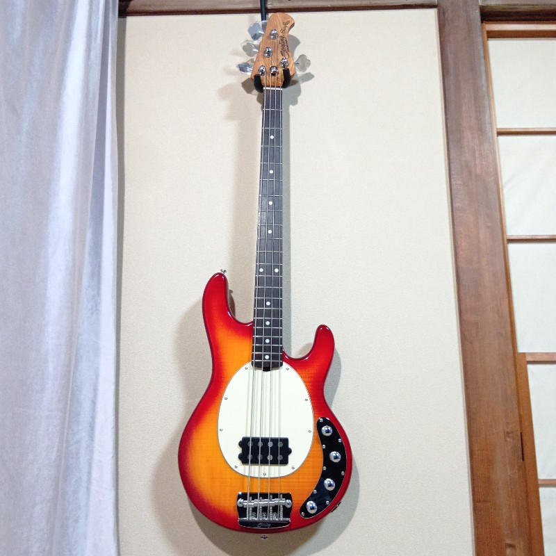 MUSICMAN (ミュージックマン) / 【特別仕様】Stingray Ray34FM Cherry Sunburst エレキベース スティングレイ