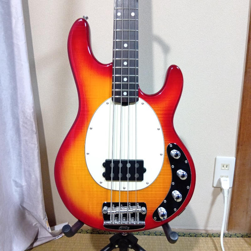 MUSICMAN (ミュージックマン) / 【特別仕様】Stingray Ray34FM Cherry Sunburst エレキベース スティングレイ