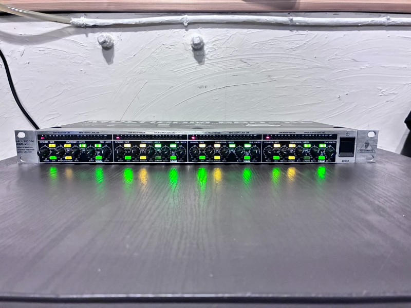 BEHRINGER (ベリンガー) / MDX4600