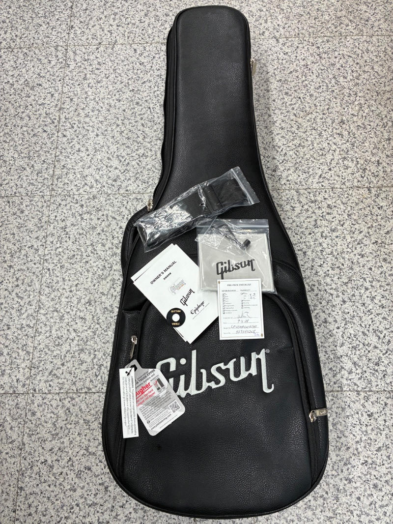 GIBSON (ギブソン) / 2024年製 Gibson Les Paul Studio Session Cobalt Burst 美品