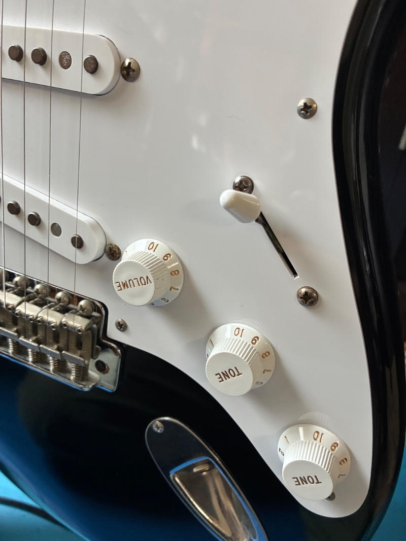 FENDER (フェンダー) / 1987年製 Fender Japan STD-57 Eシリアル フジゲン期