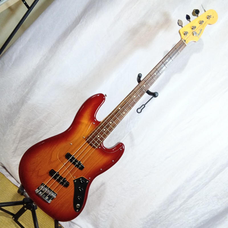 FENDER (フェンダー) / Fender Made in Japan HybridⅡ Jazz Bass SiennaSunburst