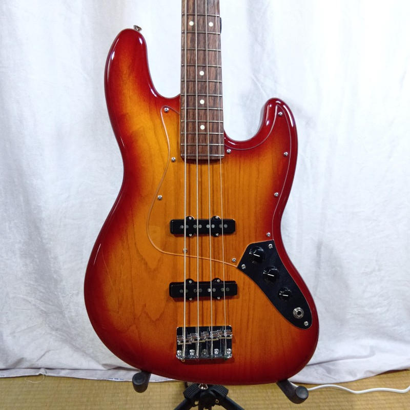 FENDER (フェンダー) / Fender Made in Japan HybridⅡ Jazz Bass SiennaSunburst