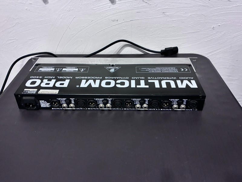 BEHRINGER (ベリンガー) / MDX4400