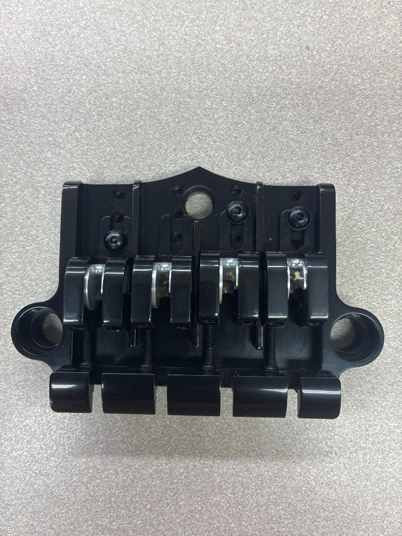 BABICZ (バビッツ) / FCH 3PT Bass Bridge Black ベース用ブリッジ D1524