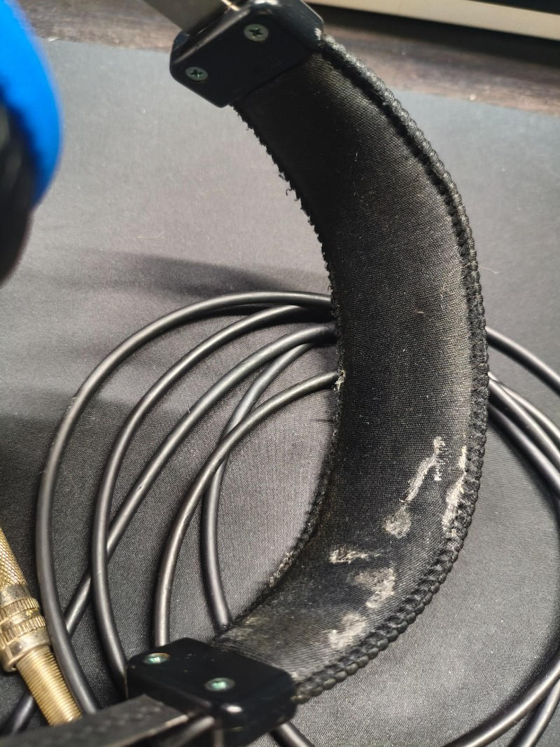 SONY (ソニー) / MDR-CD900ST 密閉型スタジオモニターヘッドホン