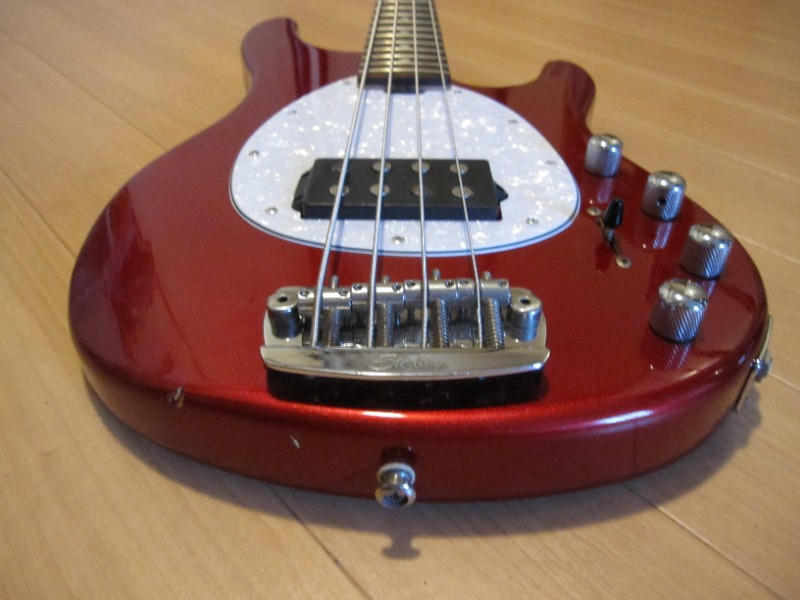 STERLING (スターリン) / SterlingBy MUSICMAN SB14