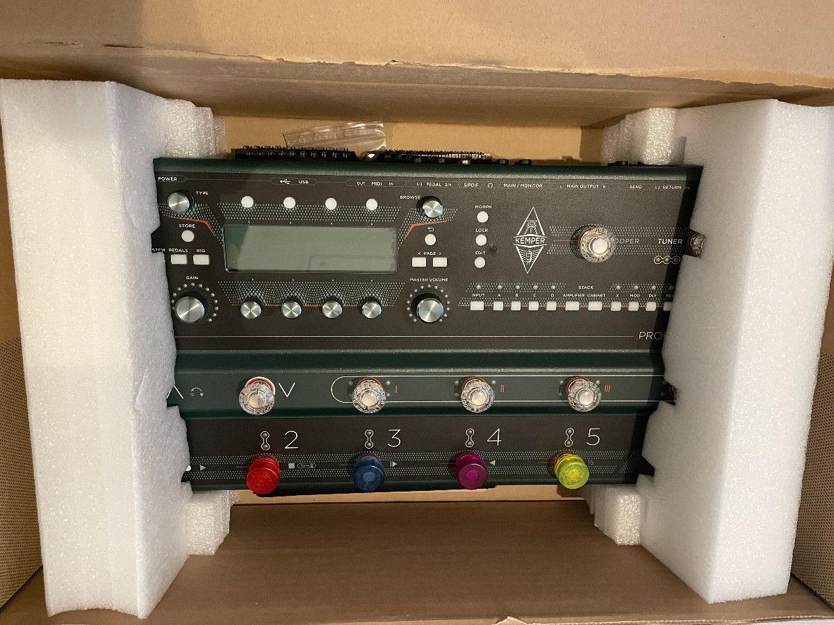 Kemper Profiling Amplifier (ケンパープロファイリングアンプリファイヤー) / KEMPER BAG PROFILER STAGE