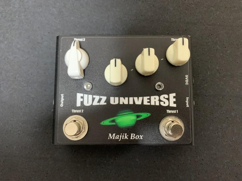 Majik Box / Fuzz Universe