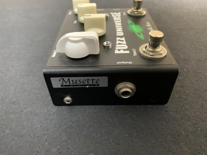 Majik Box / Fuzz Universe