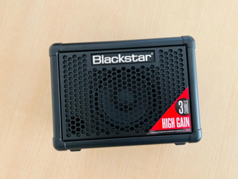 BLACKSTAR (ブラックスター) / (新品開封済み)BLACKSTAR FLY HIGH GAIN小型ギターアンプ