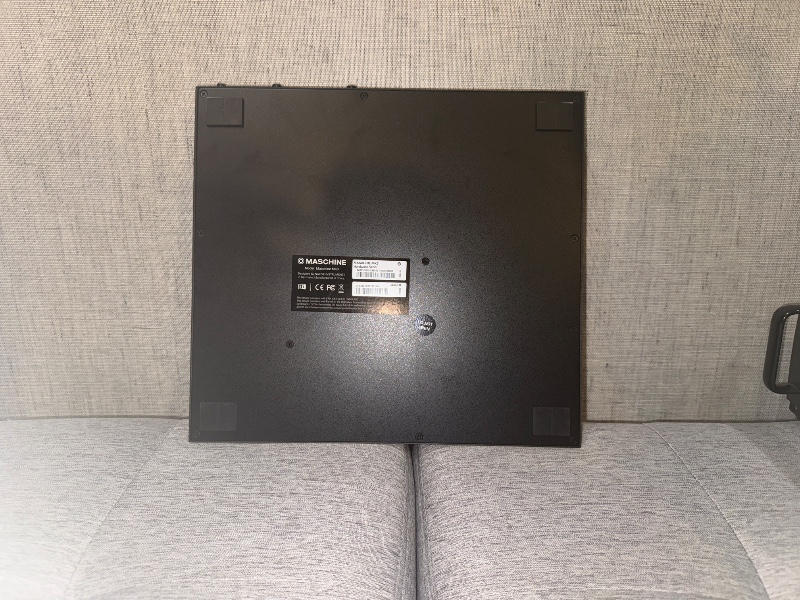 Native Instruments (ネイティブインストゥルメンツ) / MASCHINE MK3