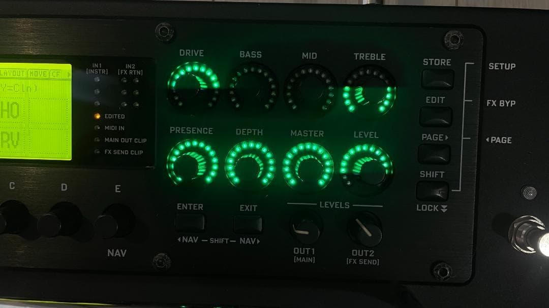 Fractal Audio Systems (フラクタルオーディオシステムズ) / AX8