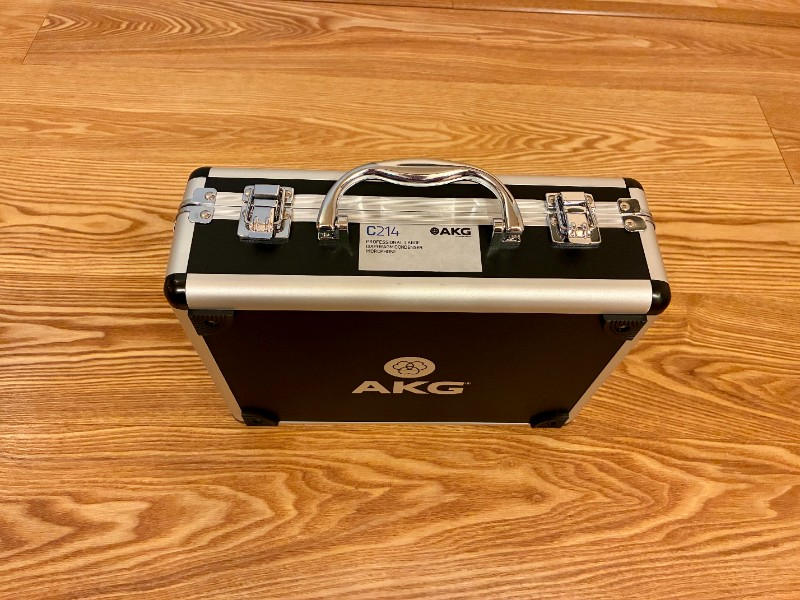 AKG(アーカーゲー) / C214