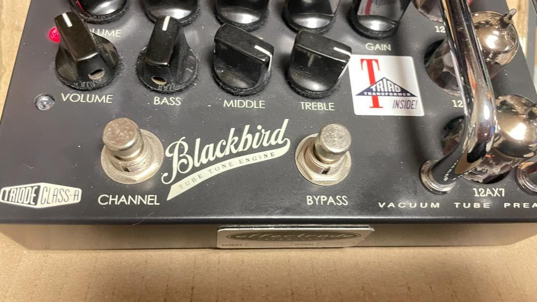 Effectrode / Blackbird SR-71 真空管プリアンプ