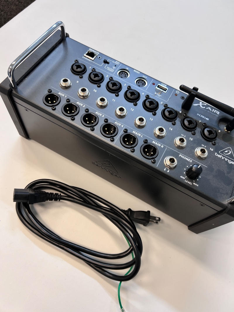 BEHRINGER (ベリンガー) / X AIR XR16 リモートコントロール・デジタルミキサー