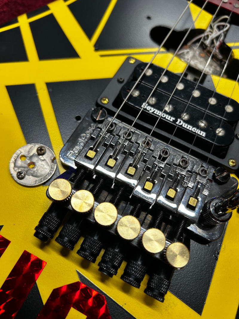 LEG MUSIC PRO. / キルスイッチ装備!新品ネックのフランケンビーOU812.エディヴァンヘイレン floydrose evh