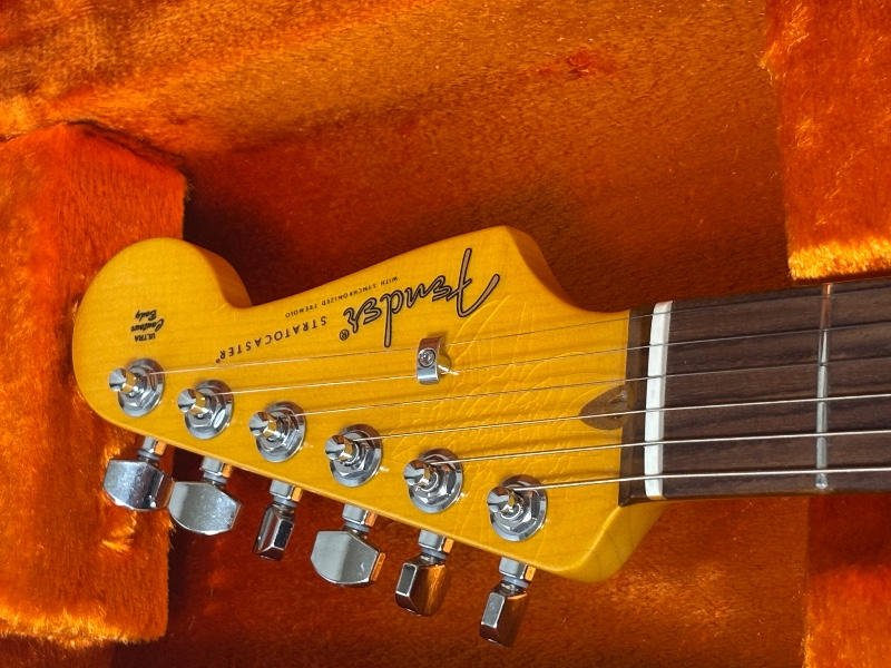 FENDER (フェンダー) / American Ultra Luxe Vintage '60s Stratocaster, Surf Green