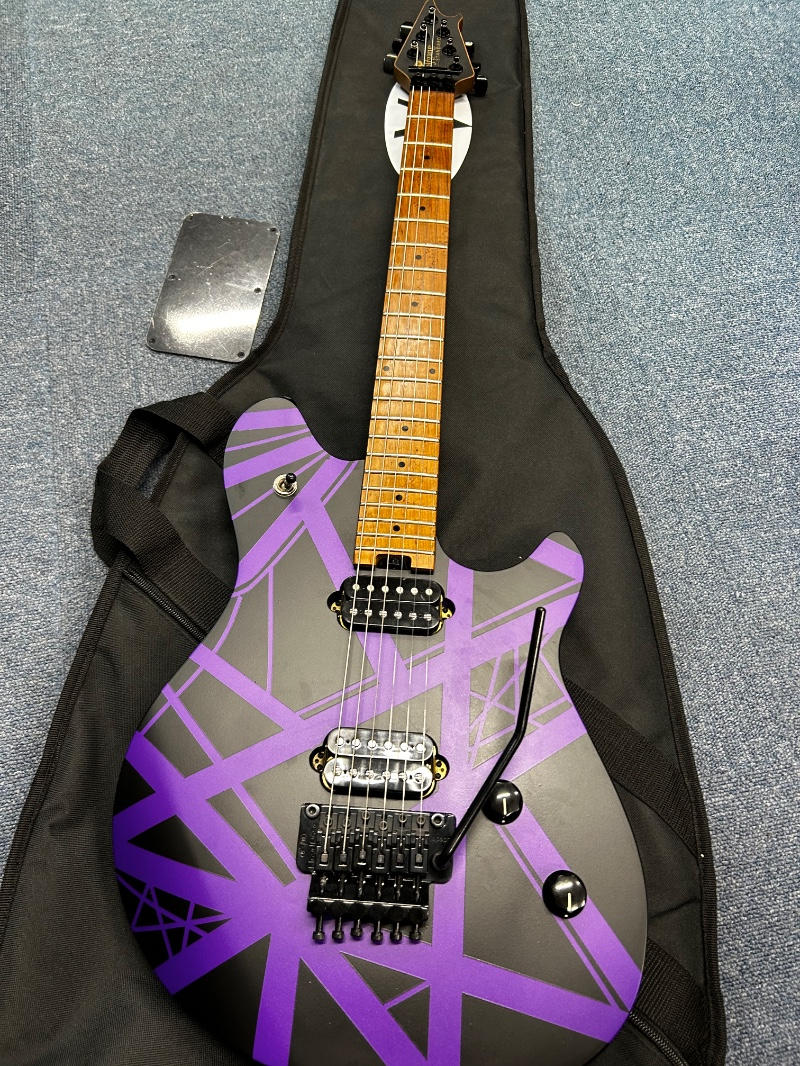 LEG MUSIC PRO. / EVH wolfgang STD.ベースにパープルバンブルビーにしました。LEG MUSIC PRO.van halen
