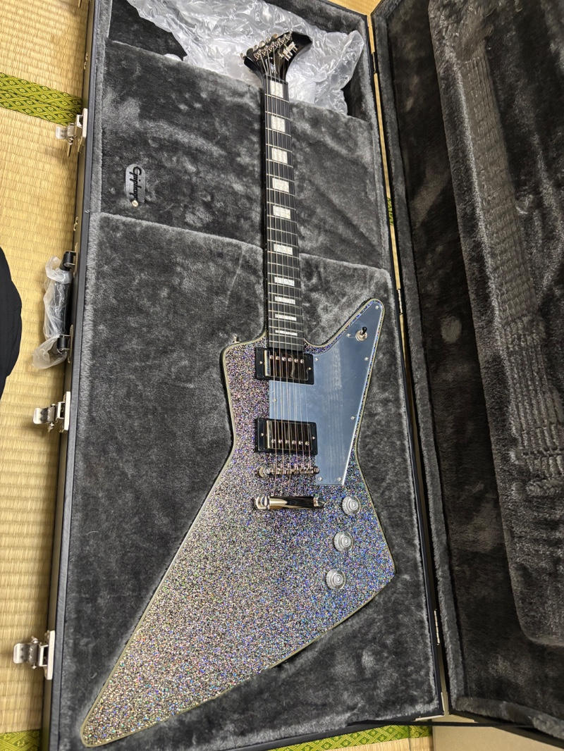EPIPHONE (エピフォン) / Lzzy Hale Explorer Custom Black Diamond Holographic Sparkle