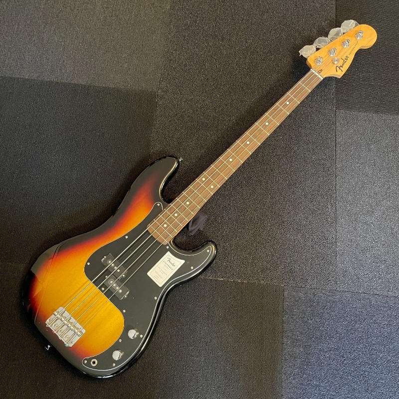 FENDER (フェンダー) / フェンダー エレキベース プレシジョンベース 新古品 ¥9万 Fender Precision Bass