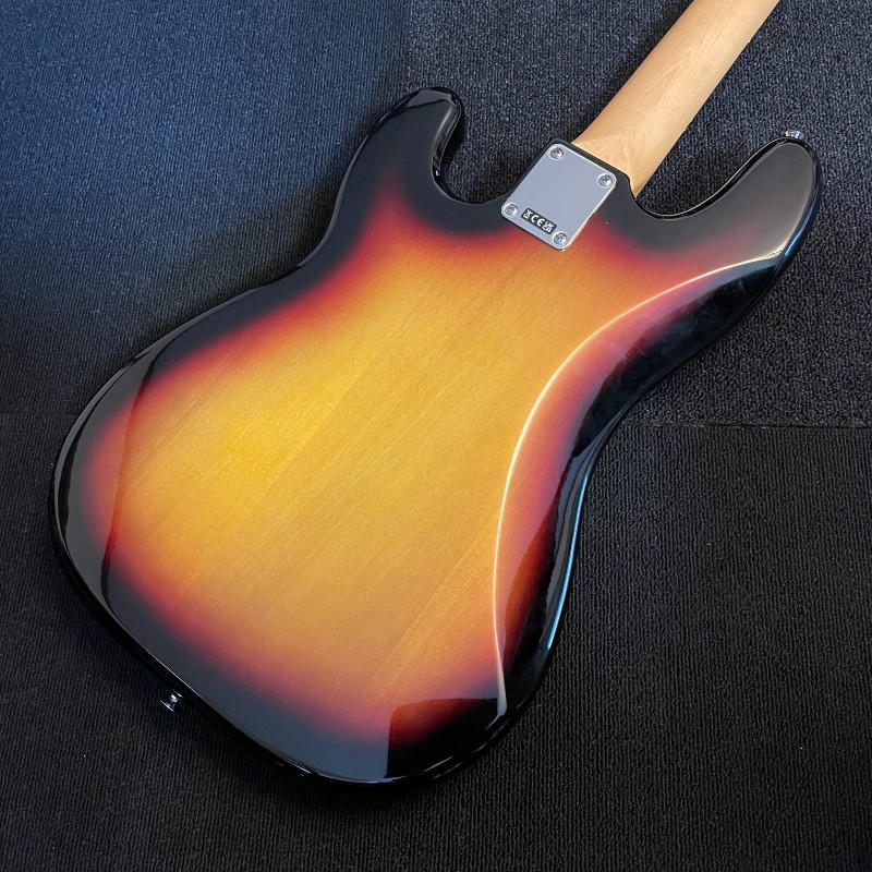 FENDER (フェンダー) / フェンダー エレキベース プレシジョンベース 新古品 ¥9万 Fender Precision Bass