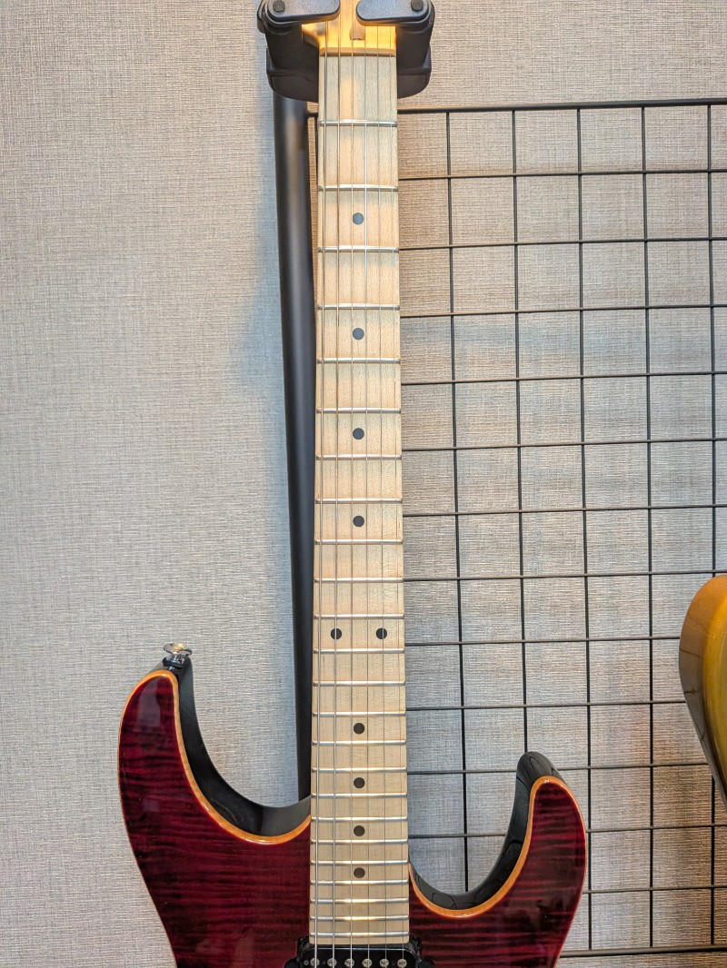 SUHR (サー) / Modern