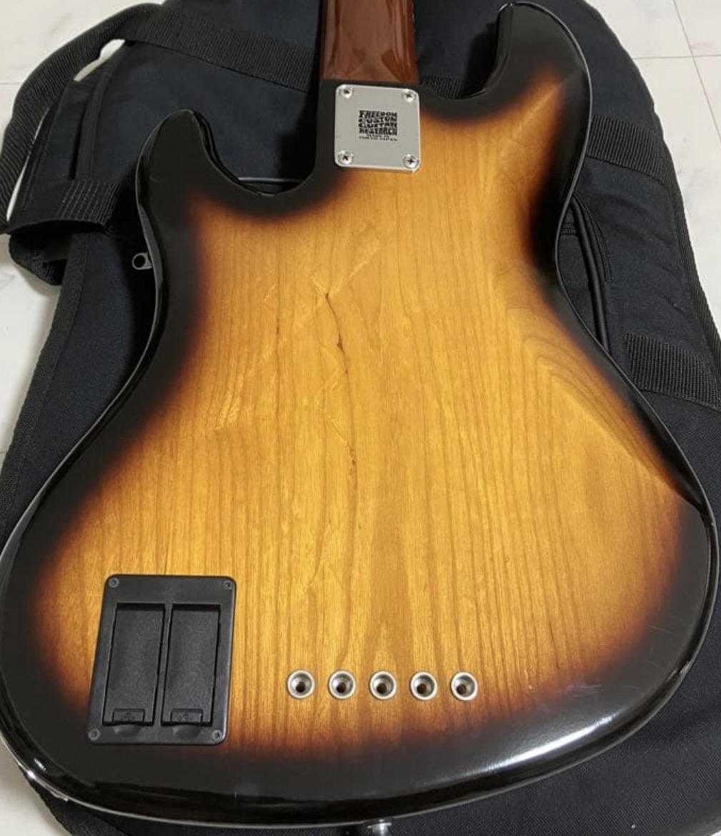 FENDER (フェンダー) / Fender Limited Deluxe Jazz Bass V Kazuki Arai Edition 2021
