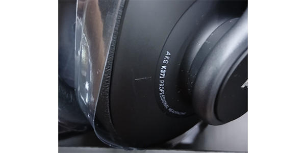 AKG (アーカーゲー) / K371 密閉型モニターヘッドホン アウトレット品