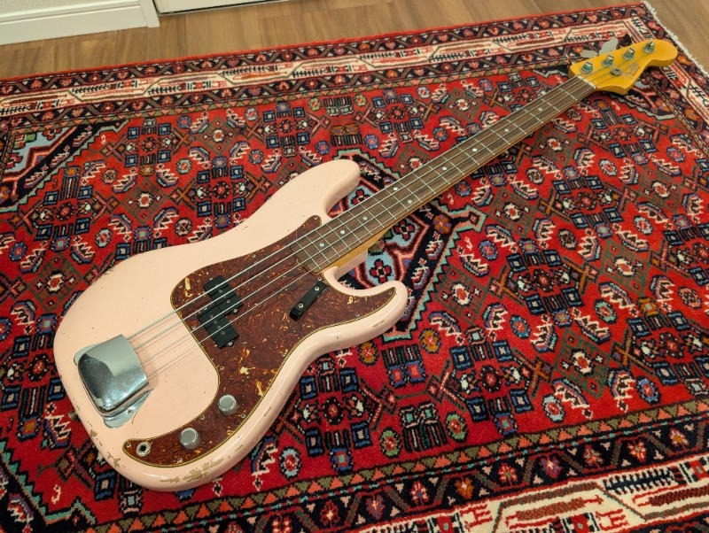 Fender / 2020 Fender Custom Shop Precision Relic Shell Pink