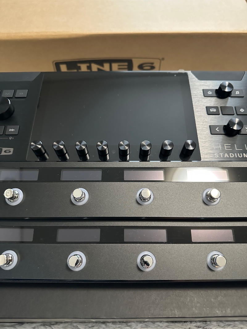 Line 6 (ライン6) / 新品同様 Helix Stadium XL Floor マルチプロセッサー ライン6