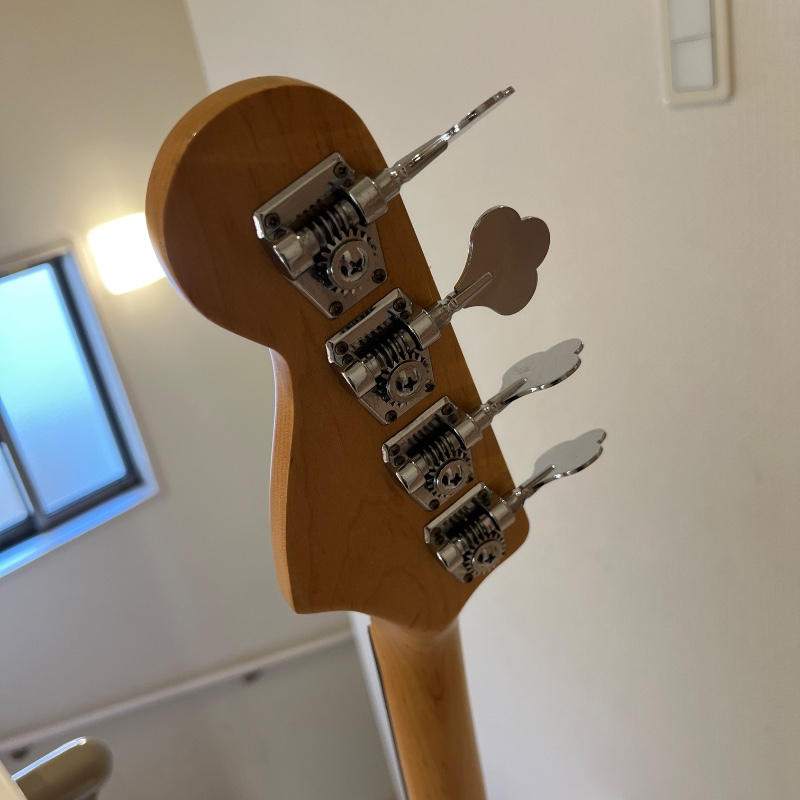 BUSKER´S / 《美品》BUSKER'S プレシジョンベース エレキベース 白 初心者入門用 島村楽器 バスカーズ プレベ