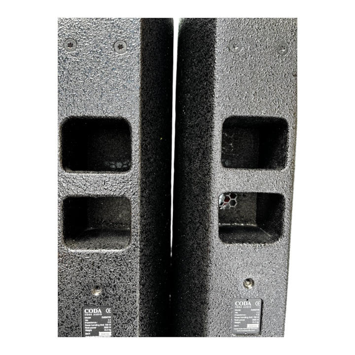 CODA AUDIO / CODA AUDIO CoRAY4i ペア/K&Mブラケット・設置金具一式付き