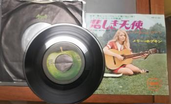 東芝音工 / 国内アップルレコード、メアリー・ホプキン